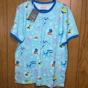 Disney Pixar Finding Nemo loungefly t-shirt Size XL NWT
